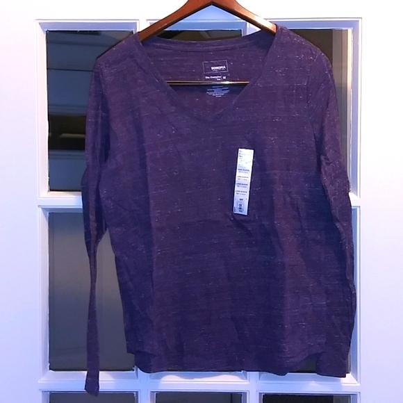 NWT Sonoma Tee - Picture 2 of 3